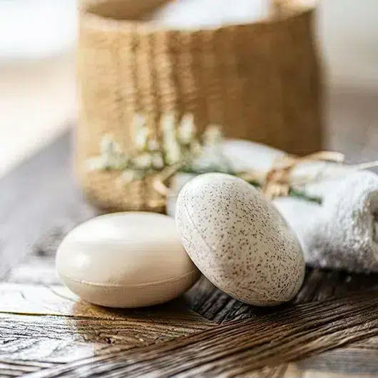 CANDES Savon Clarifiant Exfoliant 150 g