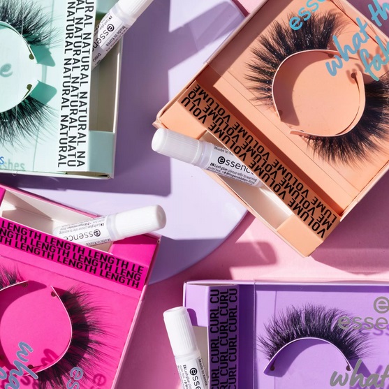 Essence Faux Cils Ultra Longs Regard Intense What The FAKE !