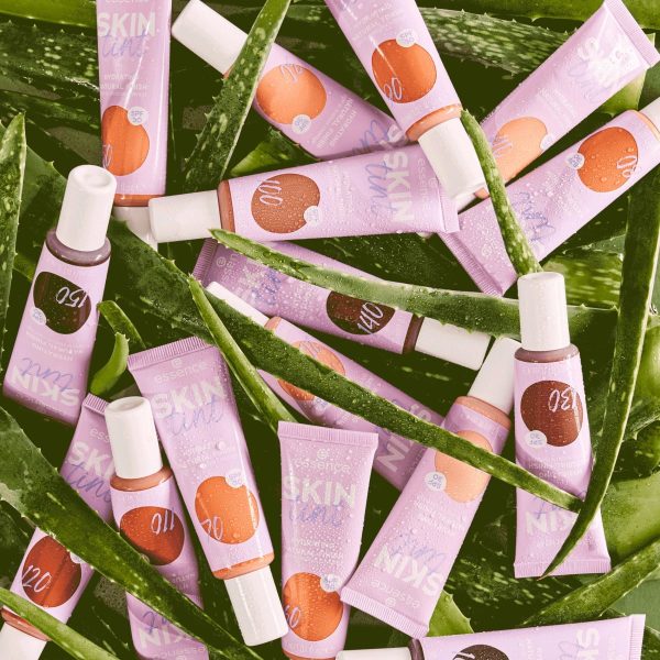 Essence Skin Tint Fond de Teint Teinté Hydratant Spf30 Finition Naturelle 30 ml